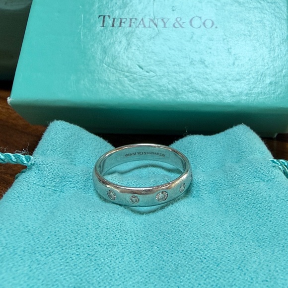 Tiffany & Co. PLATINUM 5 DIAMONDS etoile eternity ring Band with Diamonds